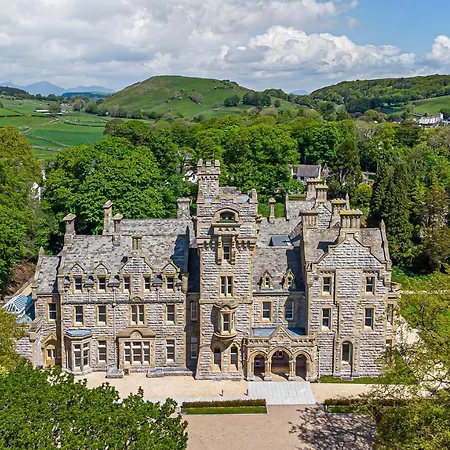 Alice House Stone Cross Mansion Holiday home