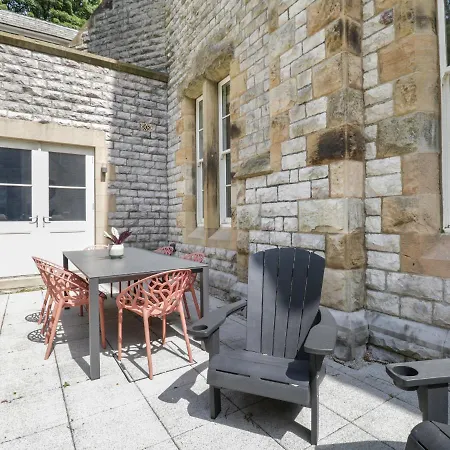 Alice House Stone Cross Mansion * ウルバーストン