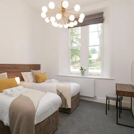 Alice House Stone Cross Mansion Feriehus