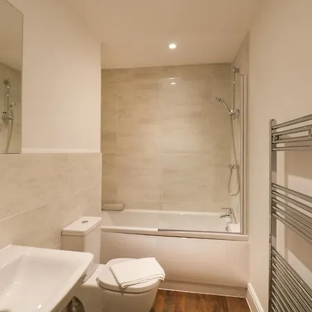 Alice House Stone Cross Mansion * Ulverston